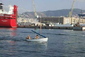 Xtrallusion photo gallery of Italy. Photos, pictures, images and photographs of the Italian Rivieras, the Italian Lakes, the Italian Alps, the Cinque Terre, the Amalfi coast and some of the most beautiful corners of Italy. Plus photos of Italian cities such as Pisa, Milan, Genoa and Rome.